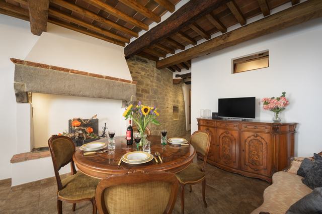 An apartment living room in Cortona